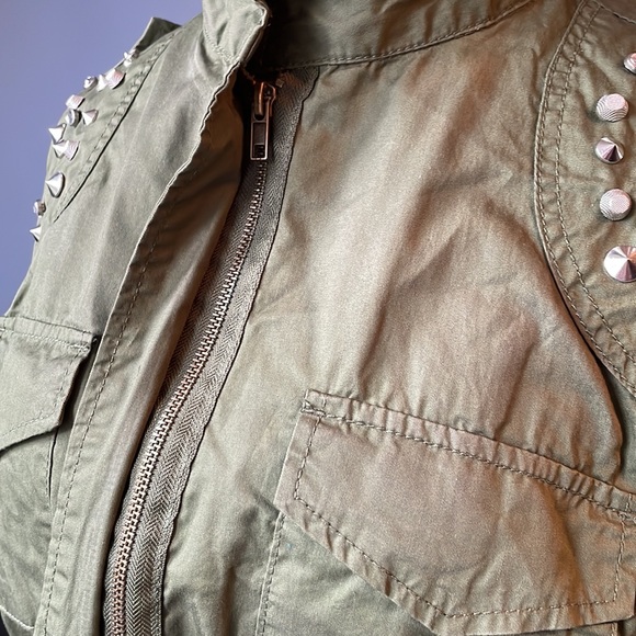 Fire Los Angeles army green and studded lightweight jacket - Picture 7 of 12